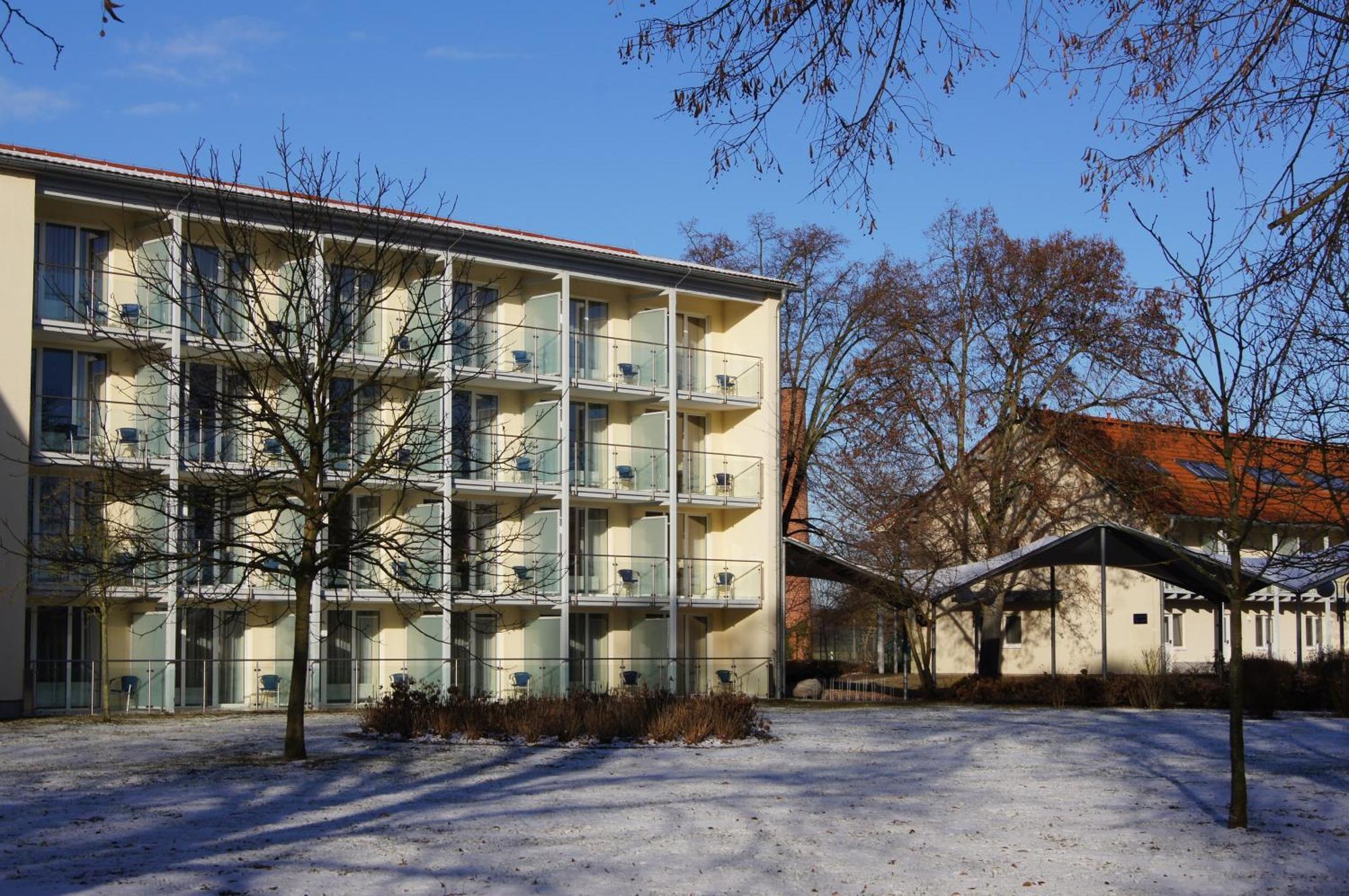 Hotel Bollmannsruh Am Beetzsee Päwesin Exterior foto
